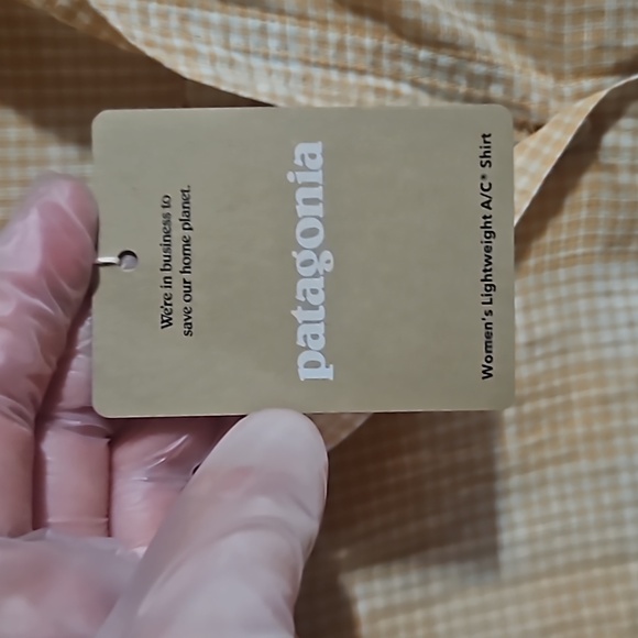 Patagonia Women's Lightweight A/C Shirt: ORANGE/CREAM: NEW WITH TAGS: SIZE XS - Picture 4 of 7